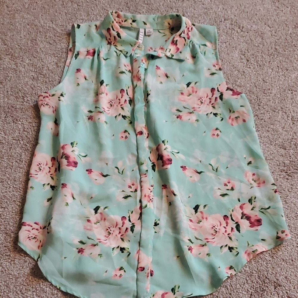 Elle Pink and Green Sleeveless Blouse with Peter Pan Collar